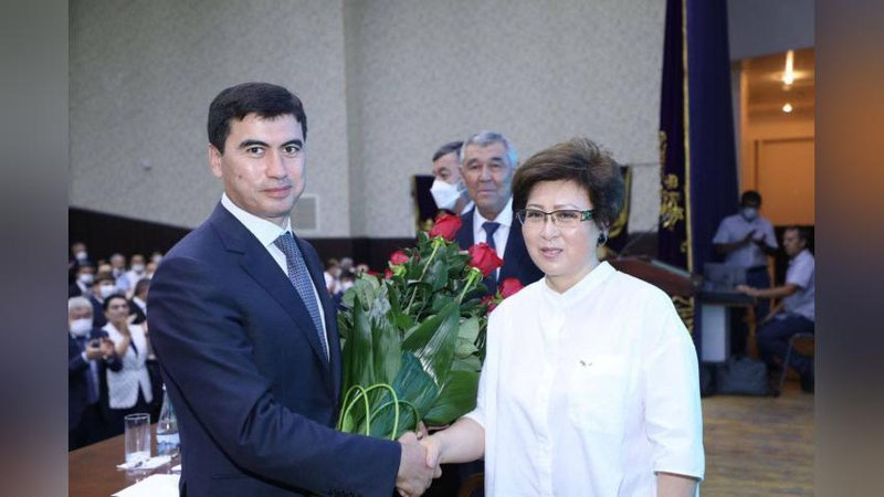 'Toshkent viloyati hokimi Senat a`zosi etib saylandi'ning rasmi