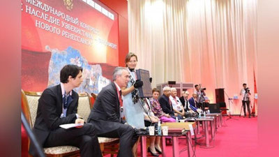 'Kongress doirasida Qur`oni karimning dunyoda ilk marta zarhal harflar bitilgan nusxasi taqdim qilindi'ning rasmi