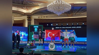 'Og`ir atletika: Xusinboy Matrasulov Jahon chempionatining bronza medali sohibi bo`ldi'ning rasmi