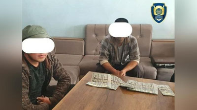 'Andijonda odamlarga er olib berishni va`da qilgan firibgarlar ushlandi'ning rasmi