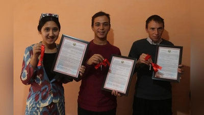 'Yangierda chin etim va ota-ona qaramog`idan mahrum bo`lgan bolalarning 3 nafari uyli bo`ldi'ning rasmi