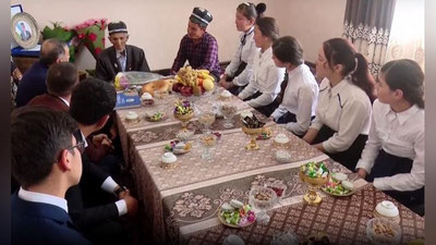 '"Нуронийларимиз доимо ёшларга ўрнак бўлиши керак". 85 ёшли чорвадор Қобил бобо ҳақида эшитганмисиз?'ning rasmi