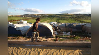 'БМТ келаси ойдан Сурияга озиқ-овқат ёрдамини камайтирмоқчи'ning rasmi