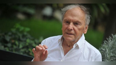 Изрображение 'На 92 году жизни скончался французский актер Жан-Луи Трентиньян'