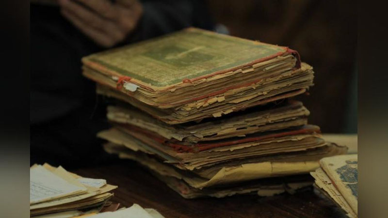 'Namanganda yigirmadan ortiq noyob kitoblar topildi'ning rasmi