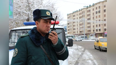 'Fuqarolardan boshpanasiz ko`chada qolgan odamlar haqida xabar berishlari so`ralmoqda'ning rasmi