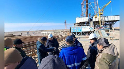 Изрображение '«Узбекнефтегаз»: «Рабочая группа» изучает состояние выполняемых работ по добыче газа и увеличению запасов в Устюртском регионе'
