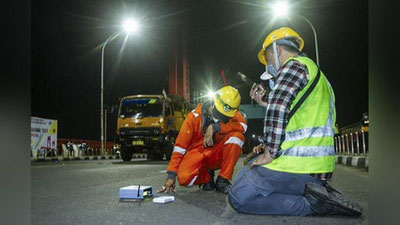 'Adliya vazirligi sariq jiletlardan foydalanish tartibi bo`yicha tushuntirish berdi'ning rasmi