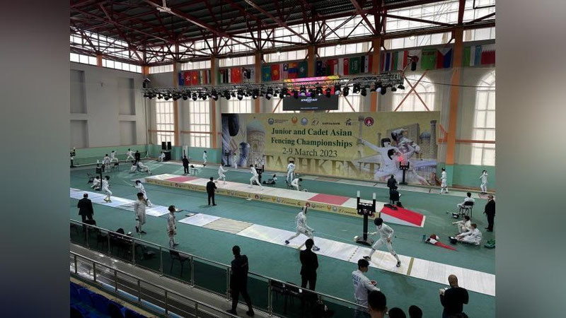 Изрображение 'В Ташкенте стартовал молодежный чемпионат Азии по фехтованию'