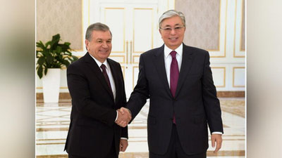 'O`zbekiston va Qozog`iston prezidentlari norasmiy uchrashuv o`tkazishdi'ning rasmi