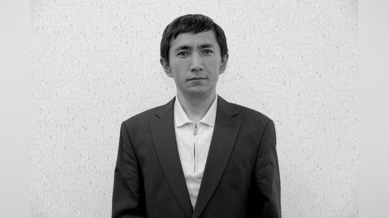 Изрображение 'В Ташкенте в возрасте 37 лет умер журналист Акмаль Тошев'
