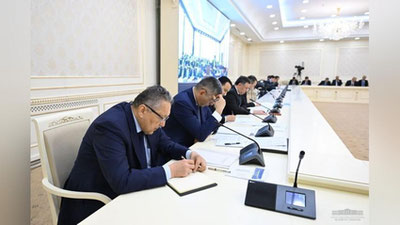 '1 apreldan 130 million dollar mablag` banklar ishtirokisiz, to`g`ridan-to`g`ri tadbirkorlarga ajratiladi'ning rasmi