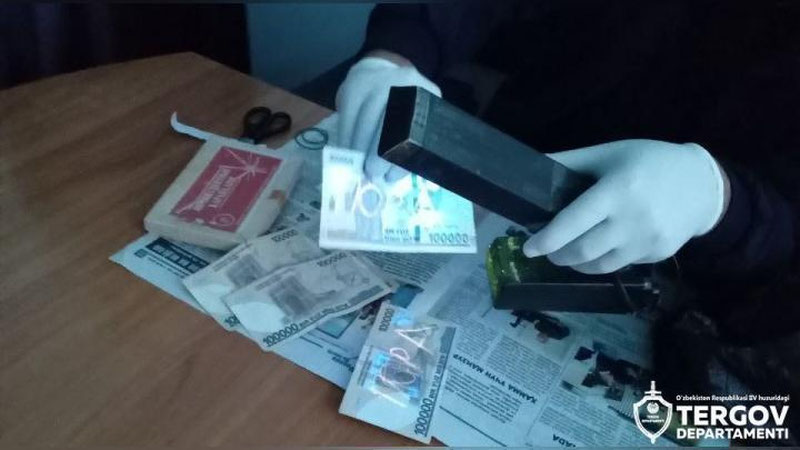 'Namanganda hududiy elektr tarmoqlari korxonasi xodimi pora bilan qo`lga tushdi'ning rasmi