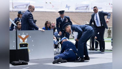 'Bayden yana yiqilib tushdi'ning rasmi