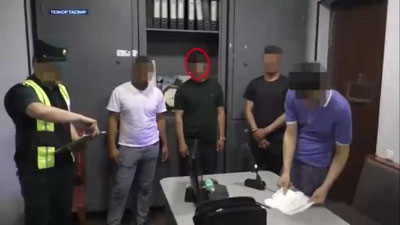 'DXX Toshkent va yana uch viloyatda fuqarolarni AQSh, Kanada va Polshaga yuborish bilan shug`ullanayotganlarni qo`lga oldi (video)'ning rasmi