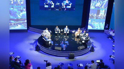 '"2030 йилга барча болаларни мактабгача таълим билан тўлиқ қамраб олиш режалаштирилган". Тошкентда “Ўзбекистон – соғлом ва билимли жамият” мавзусидаги халқаро конференция ўз ишини бошлади'ning rasmi