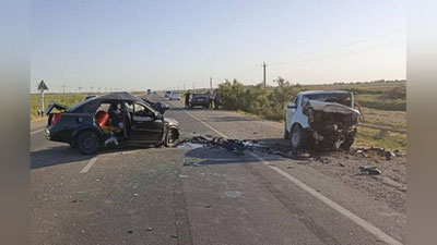 Изрображение 'ДТП под Джизаком унесло жизнь двух водителей, еще трое человек оказались в реанимации'
