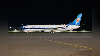 'Air Marakanda ва China Southern Airlines ўртасида тарихда биринчи марта Самарқанд - Урумчи (Хитой) тўғридан-тўғри рейслари йўлга қўйилди'ning rasmi