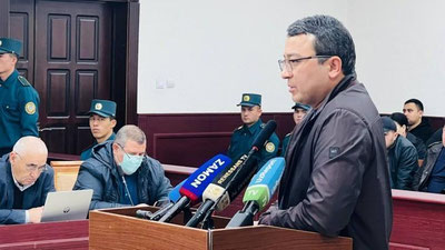 '“Sen iflosni deb, 11 oydan beri shu erda o`tiribman”. Farmasevtika agentligining sobiq rahbari ochiqdagi hamkasbiga jinoyat ishi ochilishini so`radi'ning rasmi