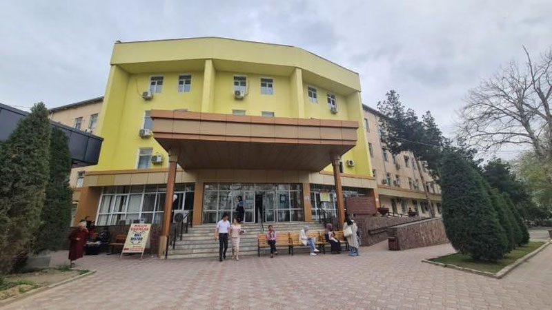 'Shifokorlar bilimini takomillashtirish uslublarini izlash yo`lida'ning rasmi