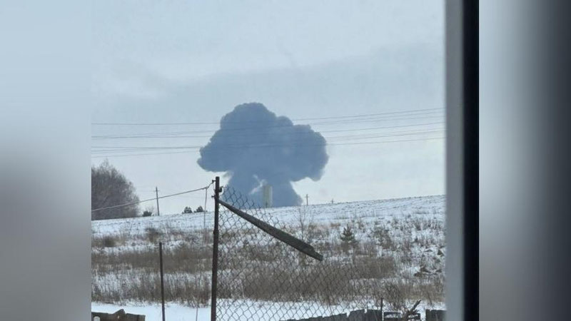 Изрображение 'В Белгороде разбился военно-транспортный самолет: на борту находились 74 человека'