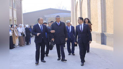 'Turkiy davlatlar navoiyshunoslari Qo`qonda yig`ildi'ning rasmi