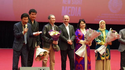 '"Ishq va anduh" filmining ilk katta premerasi bo`lib o`tdi'ning rasmi