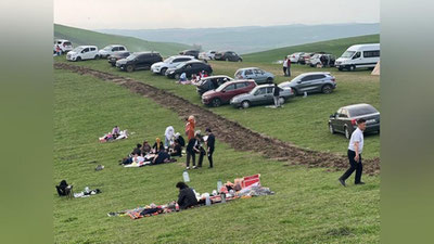 'Ekologiya vazirligi dam oluvchilarni atrof-muhitni ifloslantirmaslikka chaqirdi'ning rasmi