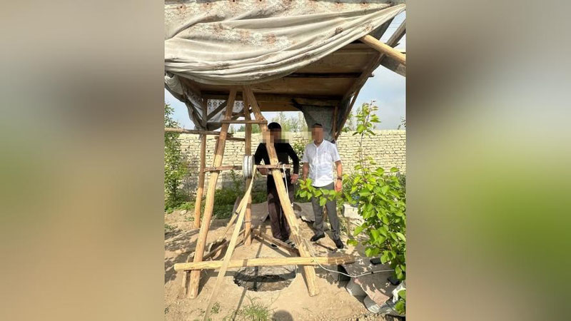 Изрображение 'В Фергане должника по алиментам нашли в колодце во дворе дома'