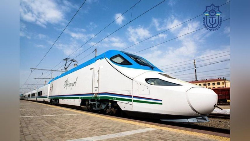 'Toshkentdan Samarqandga qo`shimcha yo`lovchi poezdlari yo`lga qo`yildi'ning rasmi