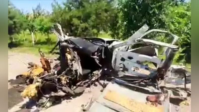 'Jizzaxda ichida yo`lovchilari bo`lgan Nexia-2'ning gaz balloni portlab ketdi (video)'ning rasmi