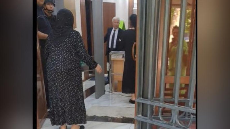 'Murojaatchi nega Oliy Sud raisining qabuliga kiritilmadi'ning rasmi