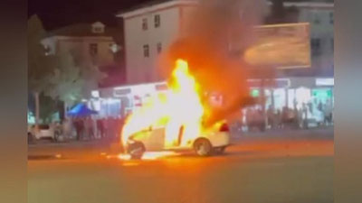 Изрображение 'В результате ДТП в Термезе сгорела "Нексия" (видео)'