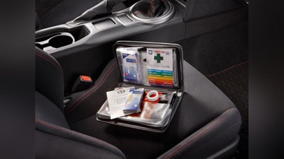 'Avtomobil dori qutichasidagi dorilar ro`yxatiga o`zgartirish kiritilmoqda'ning rasmi