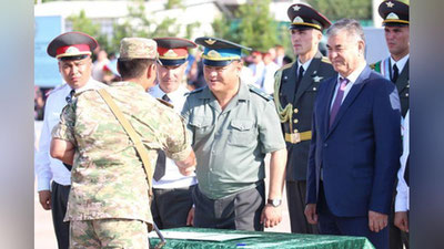 'Harbiy o`quv fakultetlari kursantlari qasamyod qabul qildi'ning rasmi