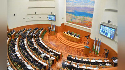 '​Oliy Majlis Senatining yalpi majlisida qaysi qonun loyihalari ko`rib chiqiladi?'ning rasmi