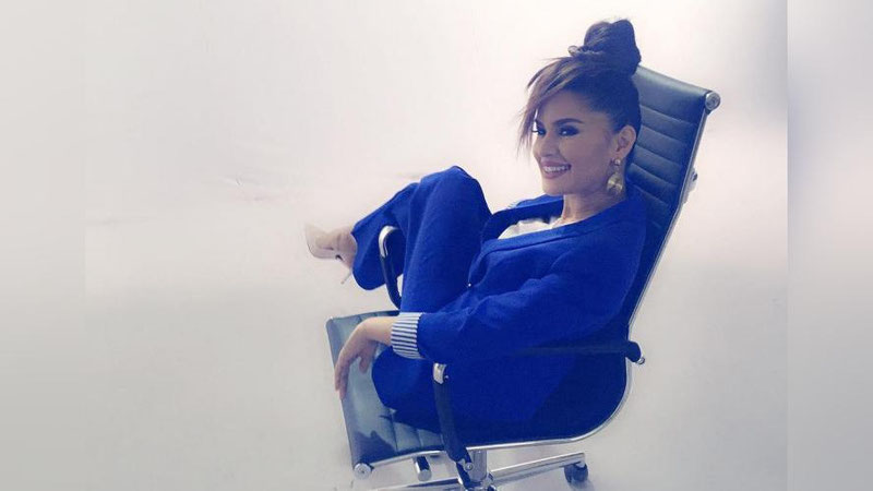 'Hulkar Abdullaeva yangi klipida yangi obrazda namoyon bo`ldi(Foto va video) 'ning rasmi