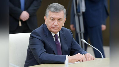 'Prezident barcha iqtisodiy kompleks rahbarlariga uch oy muxlat berdi. Ular vazifasini bajaruvchi etib tayinlanadi'ning rasmi