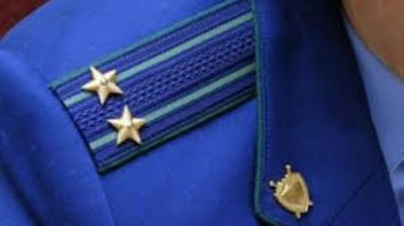 'Bekobodda soxta prokuror qo`lga olindi'ning rasmi