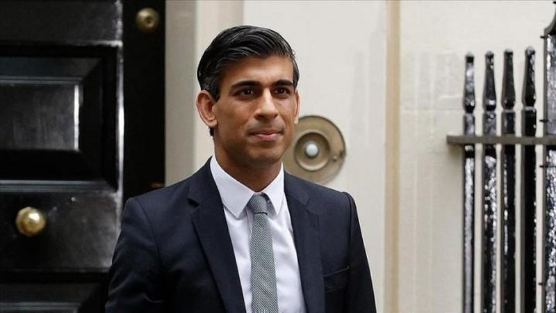 'Буюк Британия бош вазири манфаатлар тўқнашувида гумонланмоқда'ning rasmi