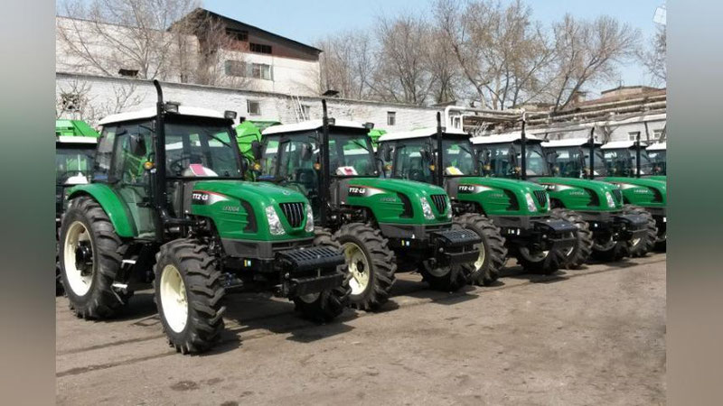 'O`zbekistonda traktor ishlab chiqarish 72,5 % ga kamaygan'ning rasmi