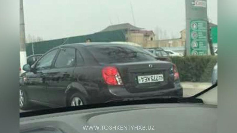 Изрображение 'В ТАШКЕНТЕ ОТПРАВИЛИ НА ШТРАФСТОЯНКУ АВТО С ПЕРЕВЕРНУТЫМ НОМЕРОМ'