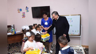 '«Wunderkinds in Kungirad» bolalarni bag`riga oldi'ning rasmi