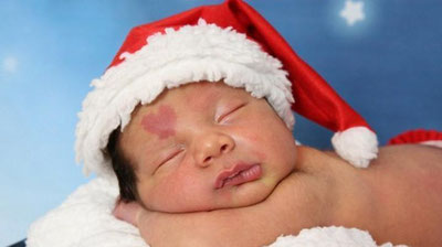 Изрображение 'МАЛЫШ С НЕОБЫЧНЫМ РОДИМЫМ ПЯТНОМ НА ЛБУ СТАЛ ЗВЕЗДОЙ СОЦСЕТЕЙ'