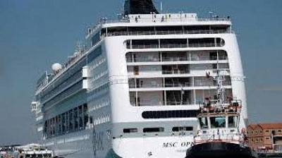 'Venesiyada kemalar to`qnashdi (Video)'ning rasmi