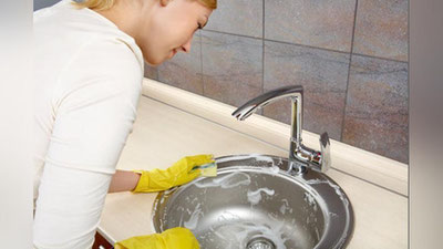 'RAKOVINADAN SUV TOShSA…'ning rasmi