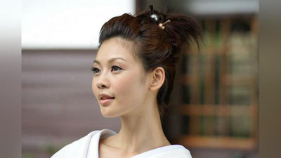 '​Yuzingizni 10 yilga yashartiring!'ning rasmi