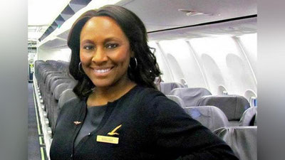 '​Yo`lovchi qizning hayotini saqlab qolgan styuardessa 'ning rasmi