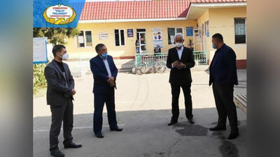 'Deputat hokimni muammoli maskanga olib bordi'ning rasmi