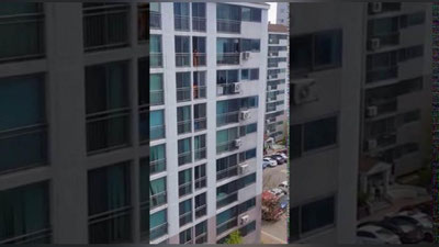 '​Жанубий кореялик қутқарувчи ўз жонига қасд қилмоқчи бўлган қизни тепки ёрдамида қутқарди (Видео)'ning rasmi